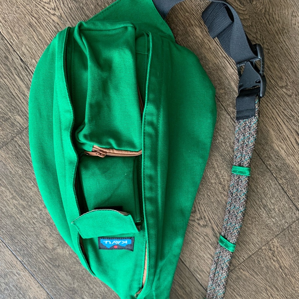 Green Kavu Rope Bag